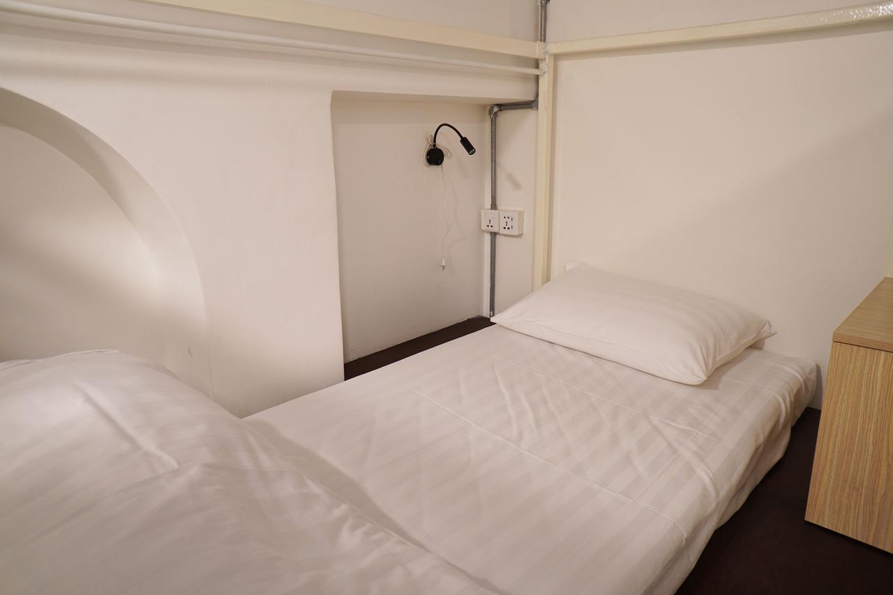 Baobabed Hostel Yangon, Myanmar Стая снимка