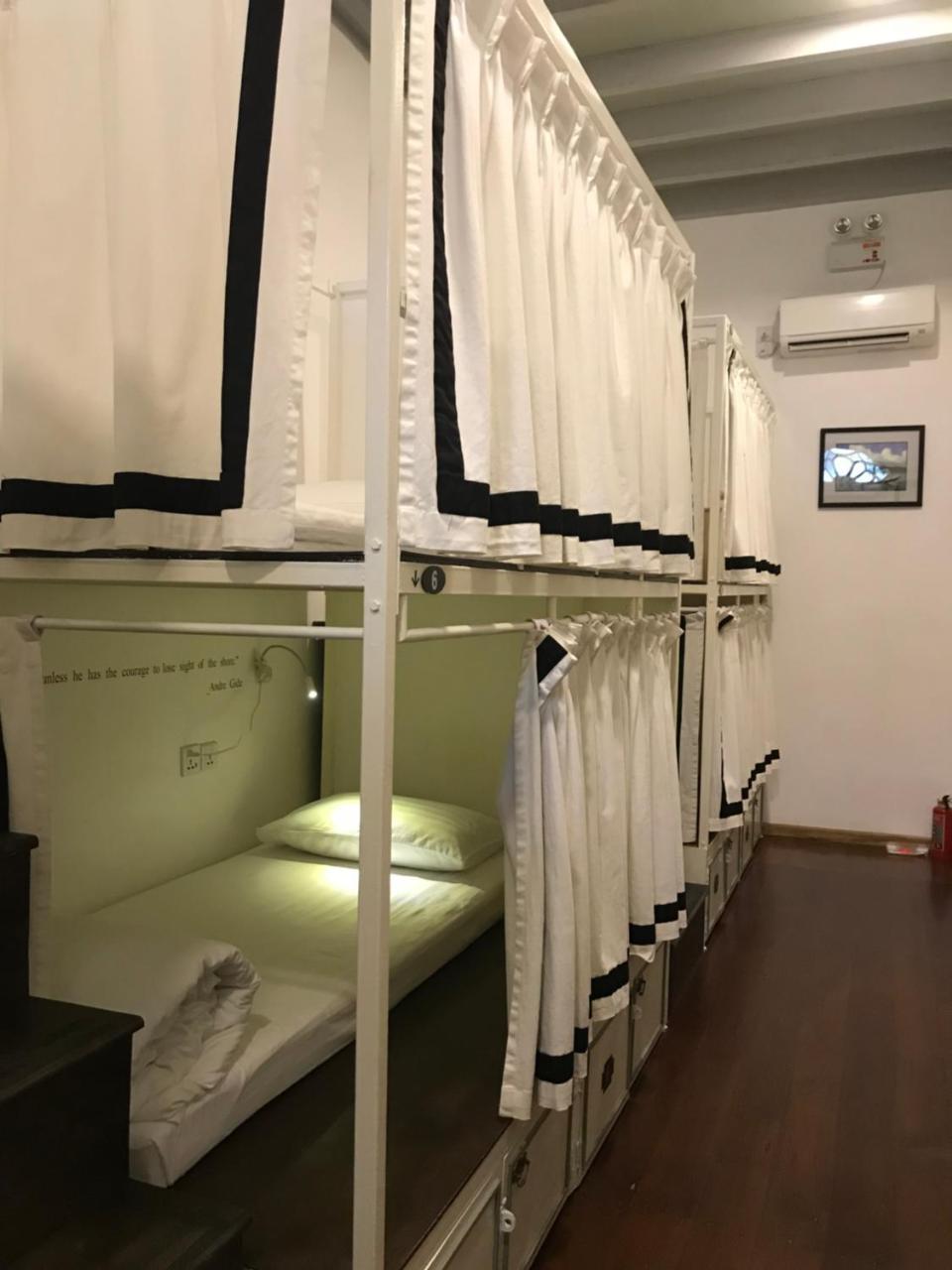 Baobabed Hostel Yangon, Myanmar Екстериор снимка